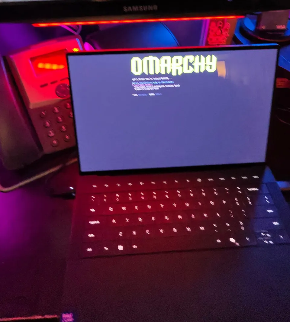 Omarchy install in progress on the XPS 14